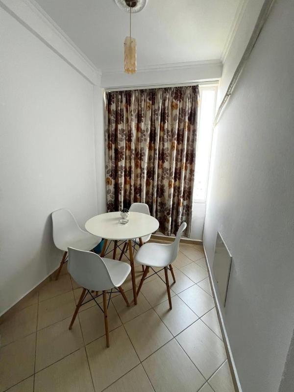 Deir Apartment - image 6