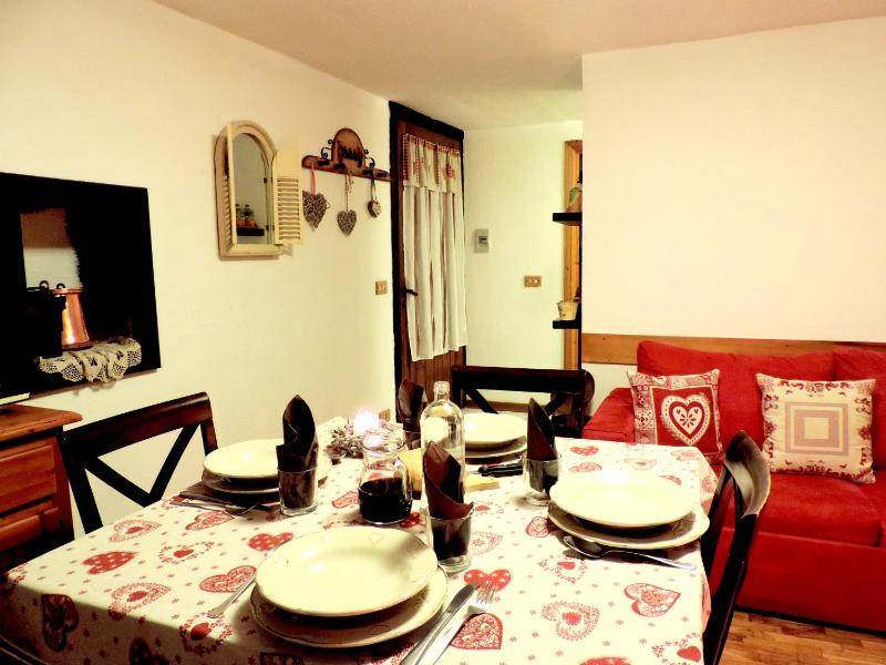 Two-Bedroom Apartment image 3