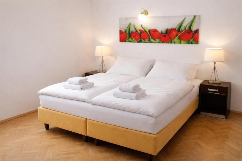 Pawlovnia Hotel - image 6