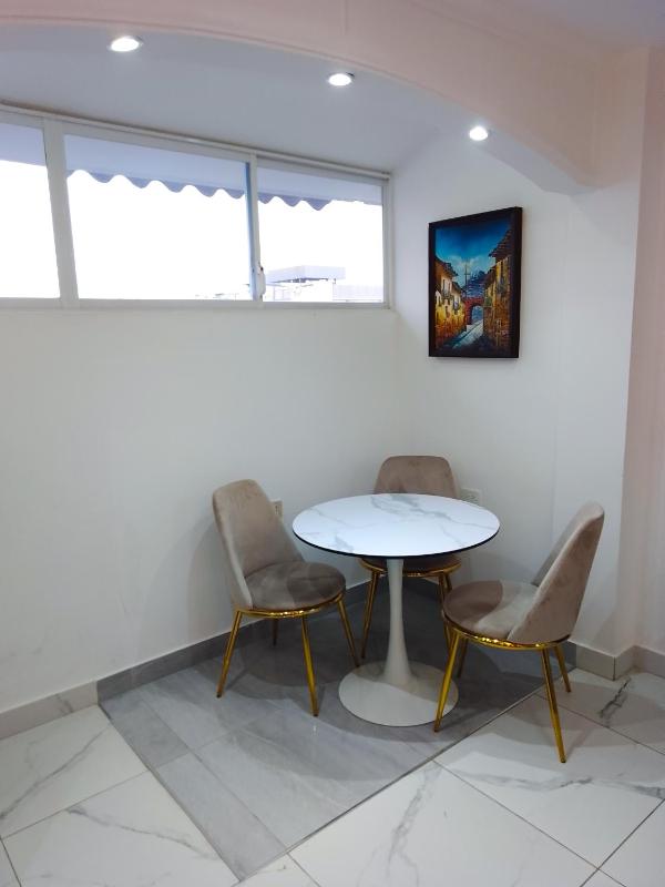 Moderna Suite en Kennedy Vieja - Cerca a centros comerciales - image 8