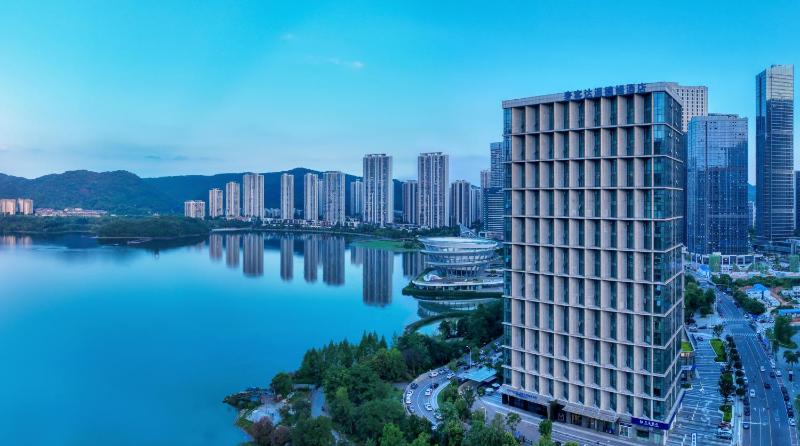 长沙梅溪湖麦客达温德姆湖景酒店 - image 6