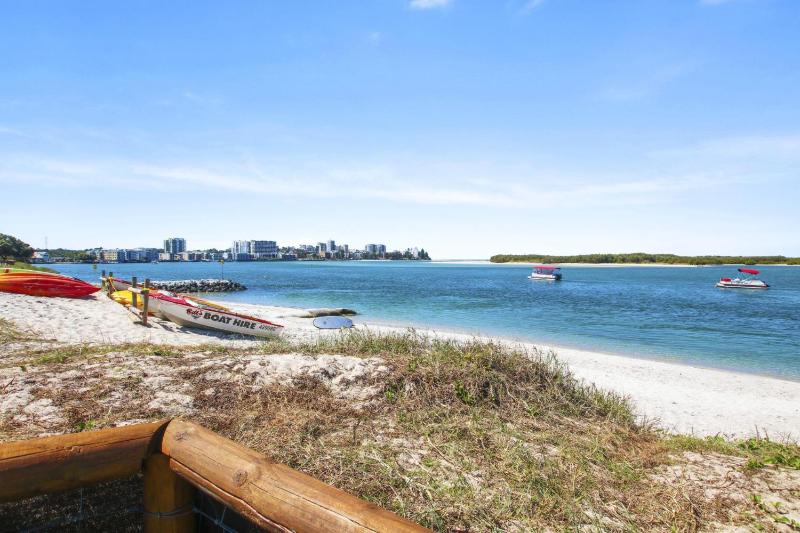 Wills Avenue No. 12. Golden Beach - image 5
