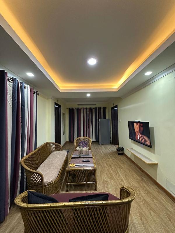 3BHK Apartment at Namo Stay Room 201 - image 6