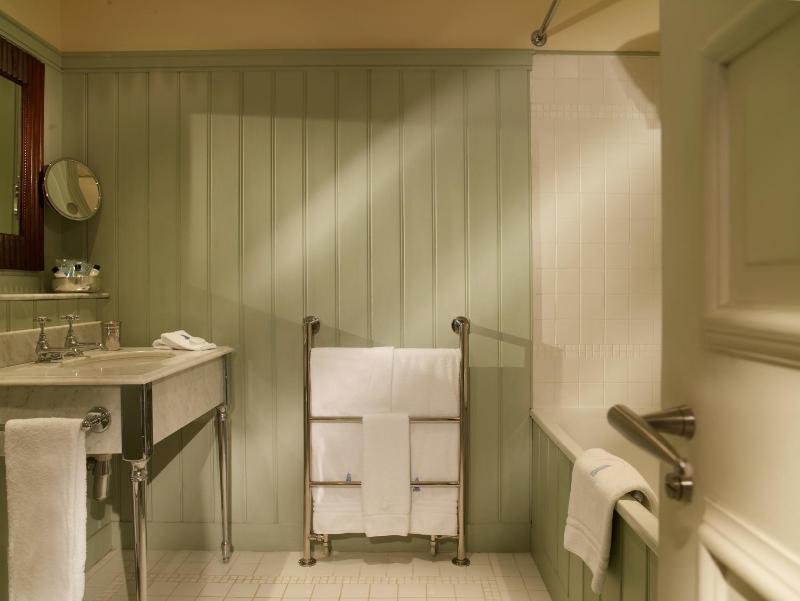 Superior Double or Twin Room with Terrace image 3