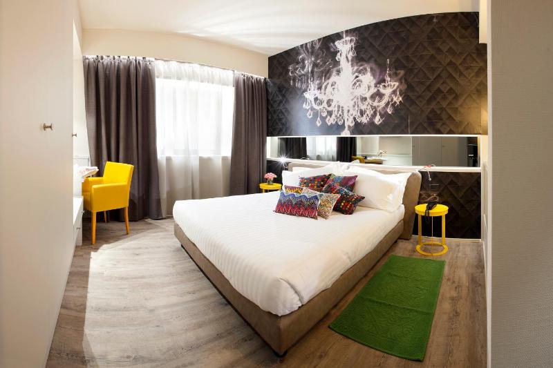 Superior Queen Room image 1