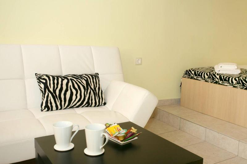 Krinio's Studios - image 8