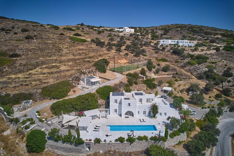 Paros Villa Full Moon - image 1