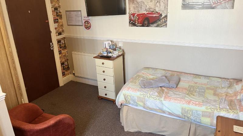 Clarence House - image 23