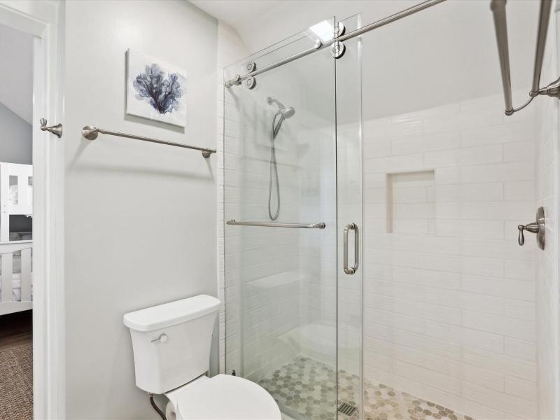 785 Queens Grant - image 15