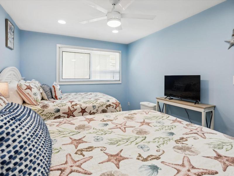 709 Queens Grant - image 14