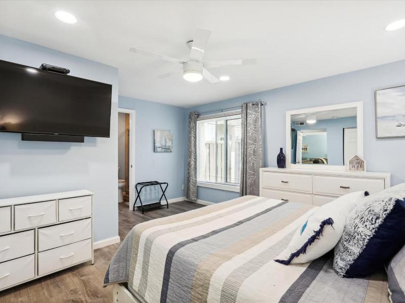 709 Queens Grant - image 3