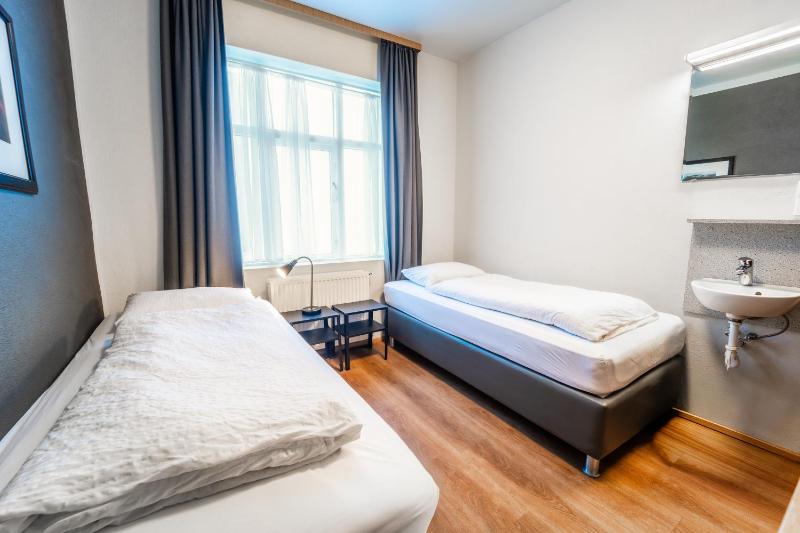 Guesthouse Aurora - image 15