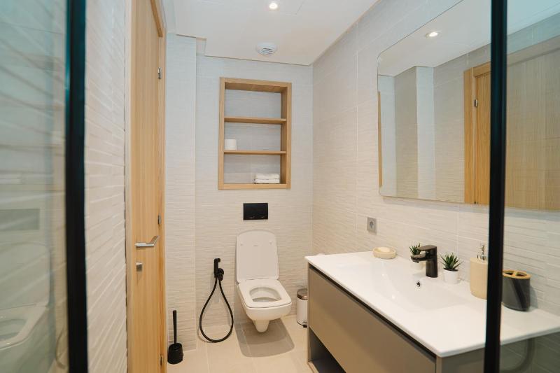 Hilton Home Retreat - image 9