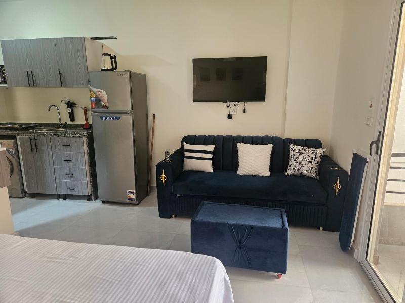 Studio in Magawish Hurghada - image 3