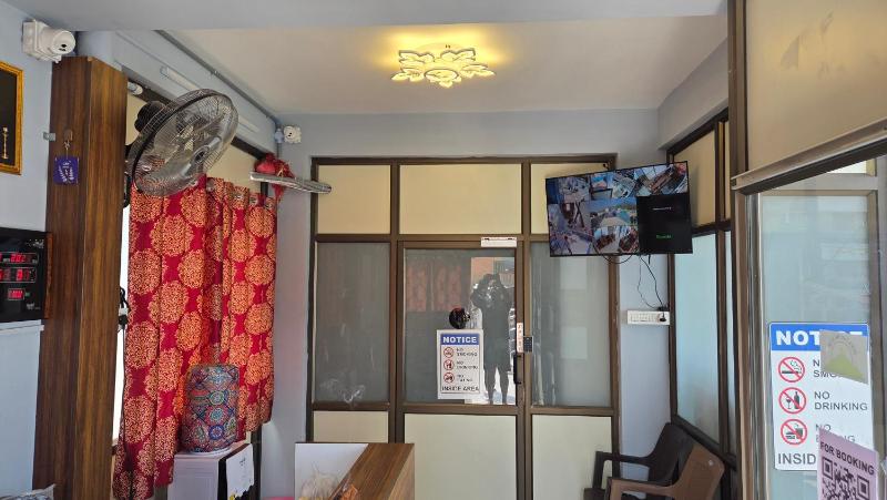 Diya Divine Stay Premium AC Dormitory - image 10