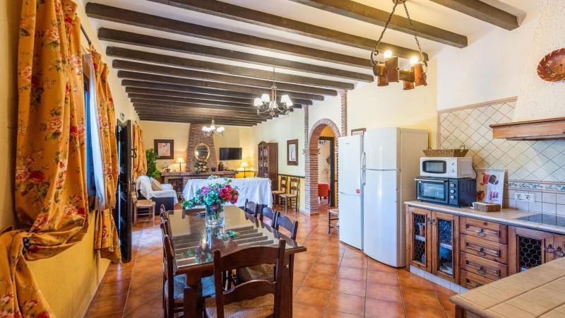 Casa Castillo Malaga by Ruralidays - image 6