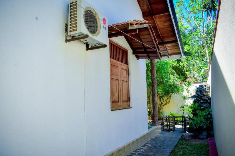 Moon Reach Deluxe Villa - image 12