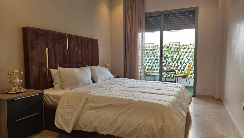 Modern 2-3BR Apartment in Maarif - Balcony AC & Private Parking - image 13