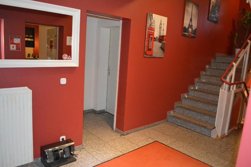 Atlas Berlin Hotel - image 3