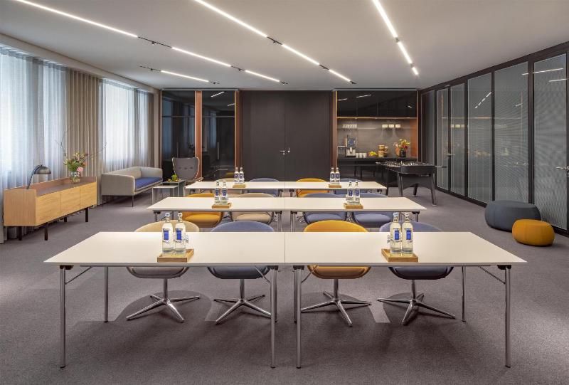 Andaz Munich Schwabinger Tor - image 14