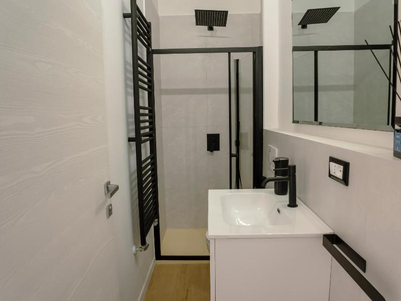 Appartamento con 3 camere - fiera bologna - image 9