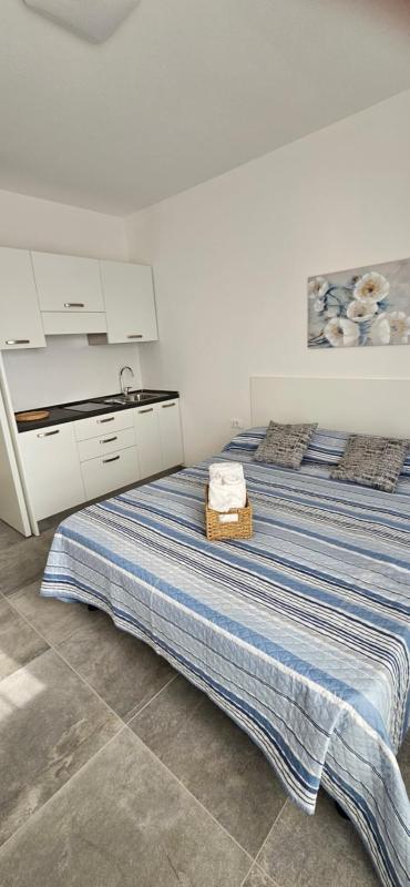 Life Apartments - image 40
