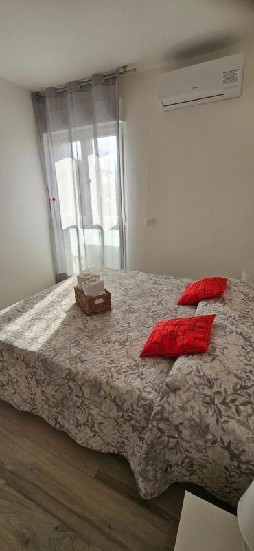 Life Apartments - image 20