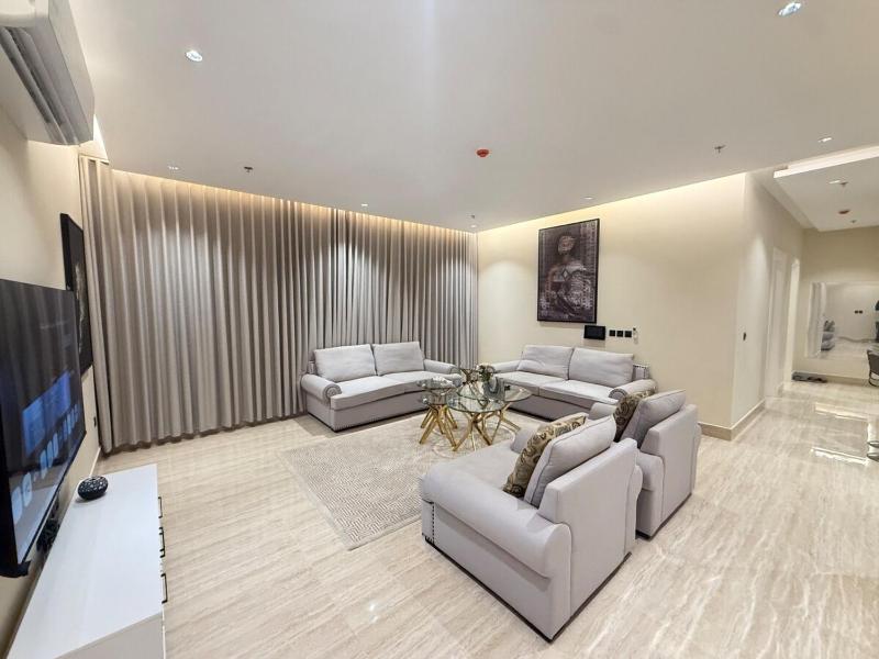شقة واسعة 3 غرف نوم Spacious 3 Bedroom Apartment - image 15