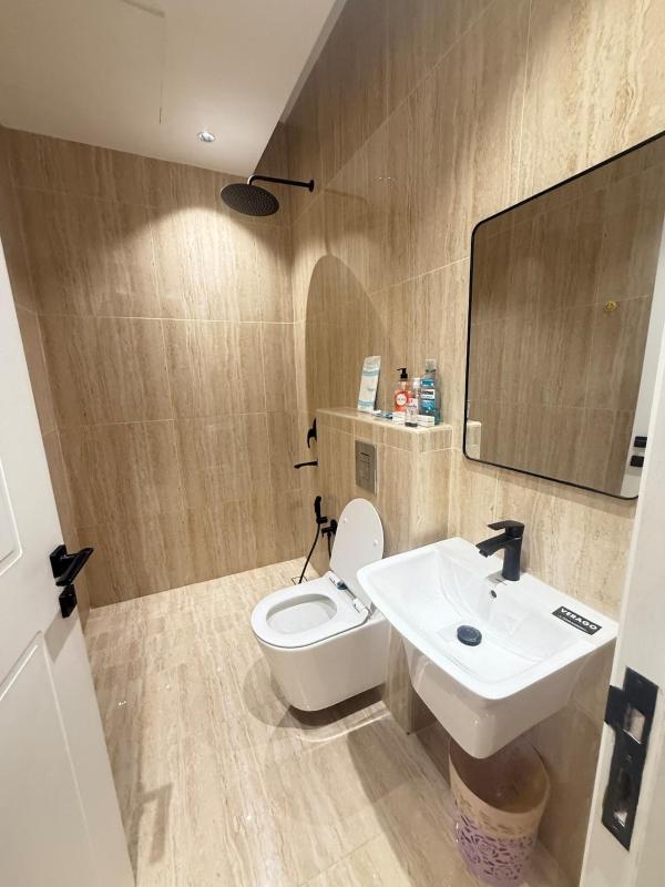 شقة واسعة 3 غرف نوم Spacious 3 Bedroom Apartment - image 11