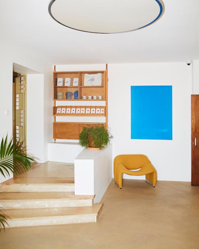 Hôtel California - image 22
