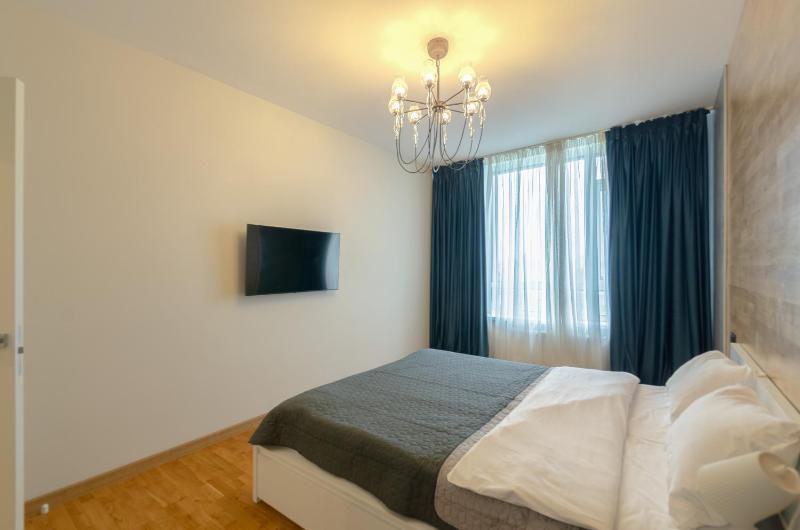 5-471 Central Park John McCain 7 Kyiv centre panoramic city view 15 kW backup power Petrovdom Apartment - image 14