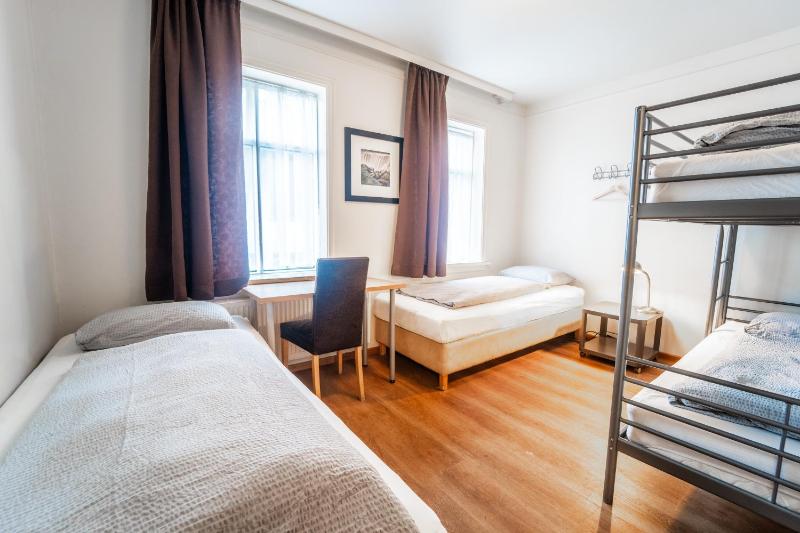 Guesthouse Aurora - image 11