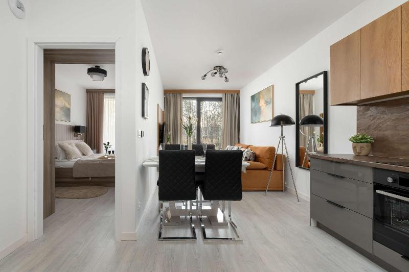 Klimatyzowane Apartamenty Art Lake w Mielnie z Parkingiem i Basenem by Noclegi Renters - image 17