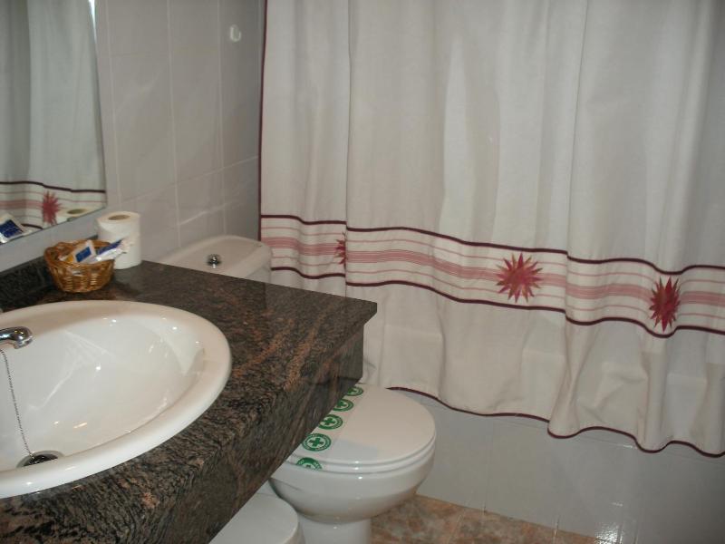 Triple Room image 4
