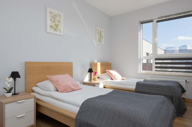 Bright & Functional Apartment with Parking and Balcony by Noclegi Renters - image 16