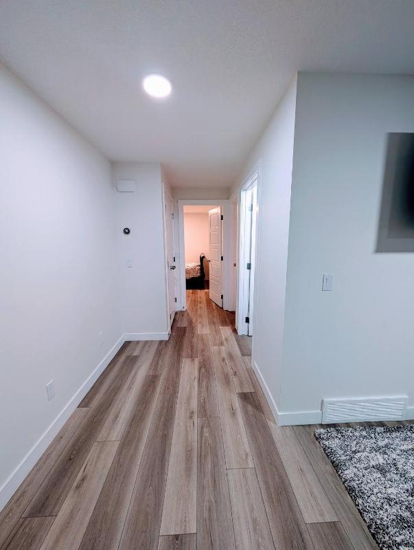 2 Bedroom Guest Suite in SW - image 8