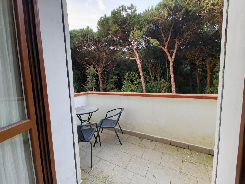 Two-storey flat with garden in Rosolina Mare - image 1