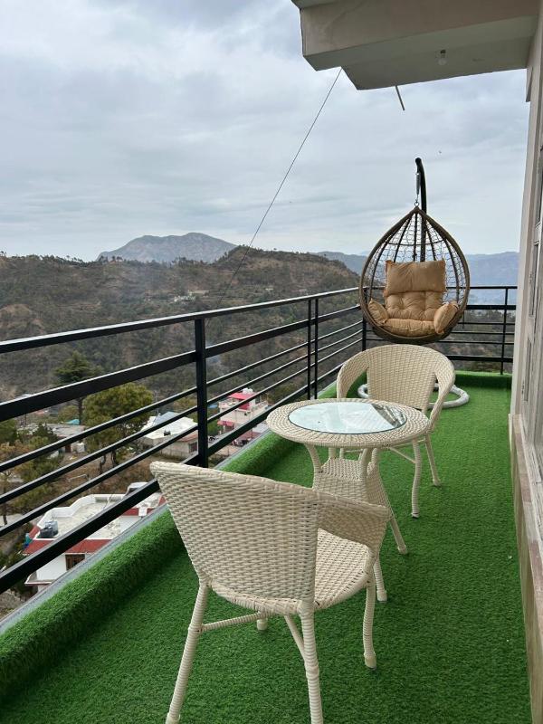Apartment in Barog - image 5