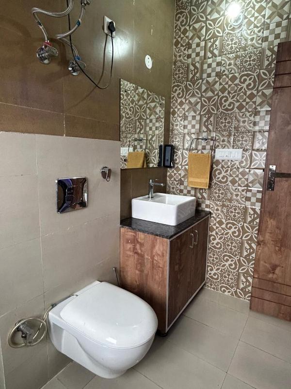 Apartment in Barog - image 18