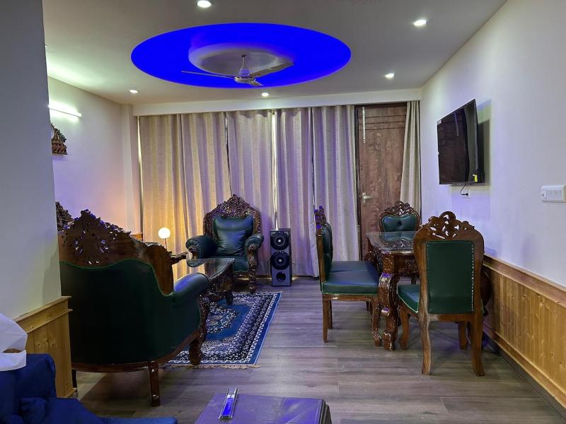 Apartment in Barog - image 25