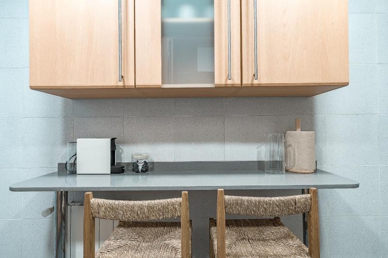Beautiful apartment with Balcony in Barcelona - image 4