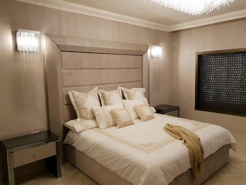 luxury apartments in Amman - image 4
