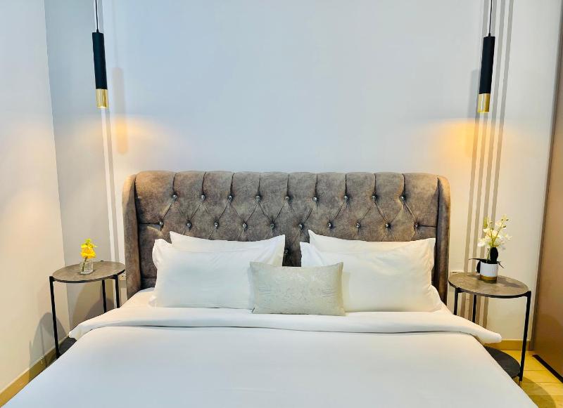Eaton Residences KLCC - Luxury Homestay - image 15