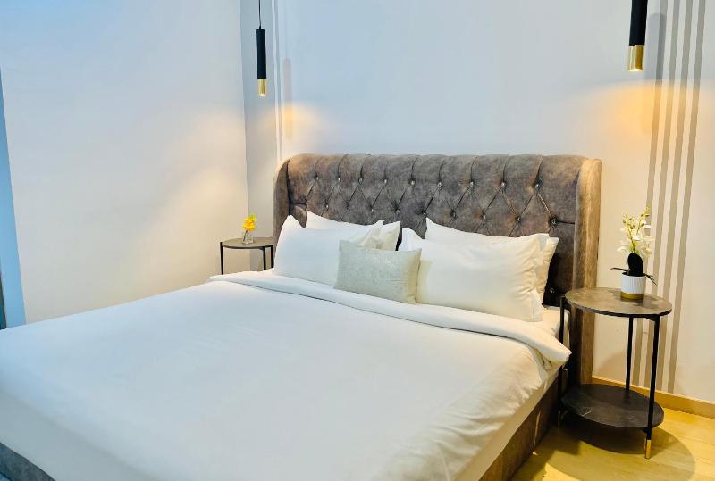 Eaton Residences KLCC - Luxury Homestay - image 2