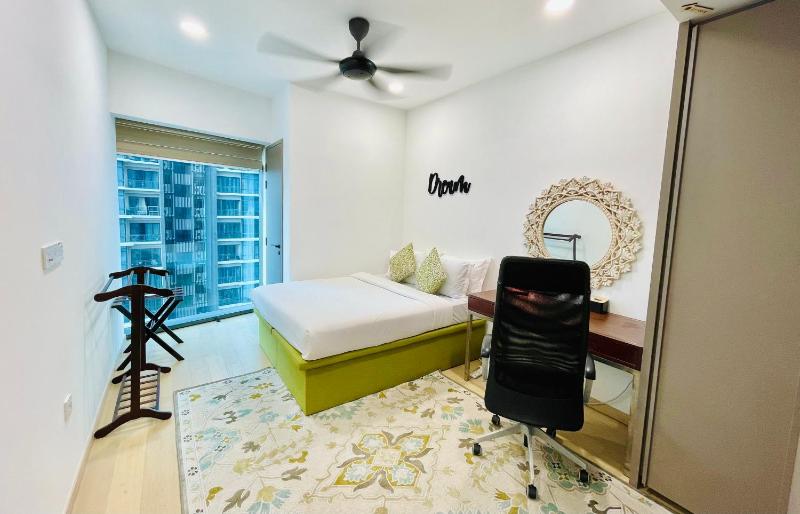 Eaton Residences KLCC - Luxury Homestay - image 16