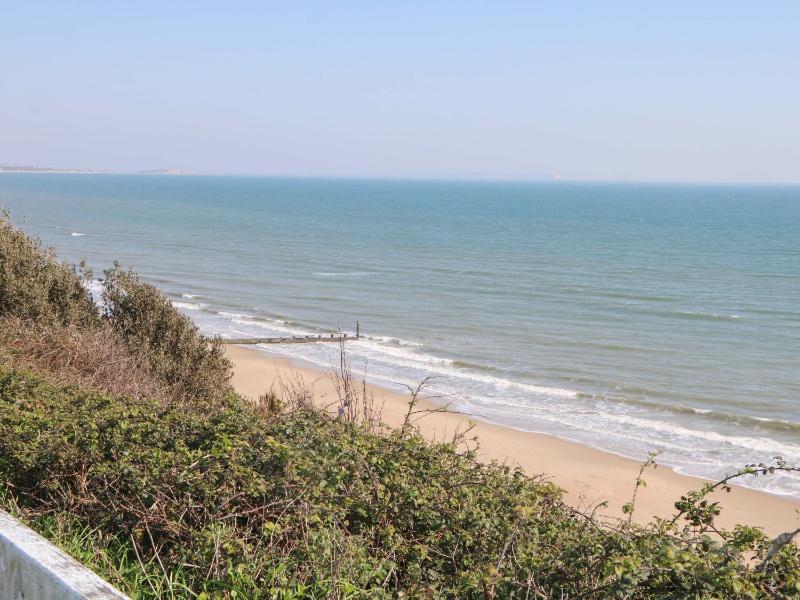 The Beach House - image 5