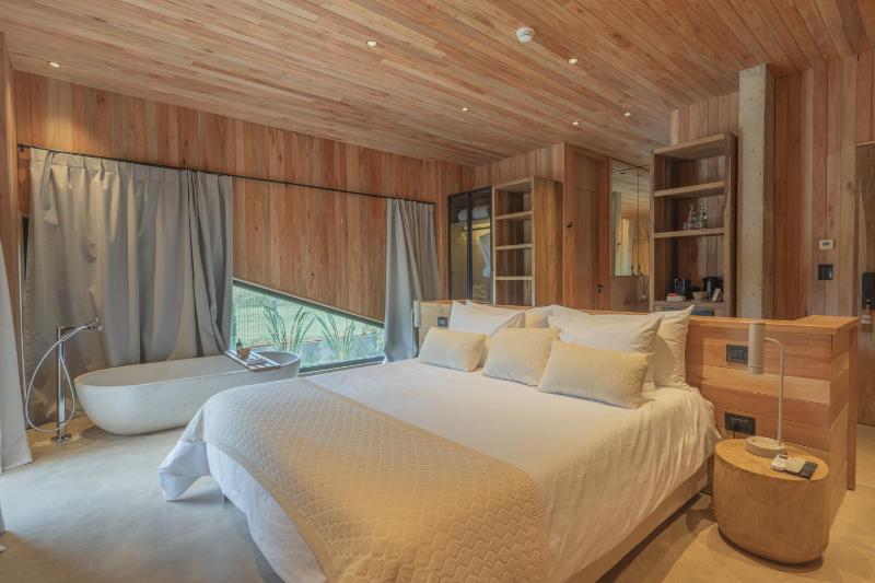 Locus Solus Hotel Singular - image 38
