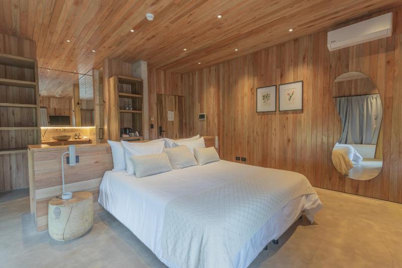 Locus Solus Hotel Singular - image 49
