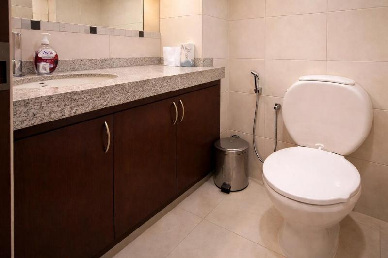 Premium studio with balcony and panoramic view - image 4