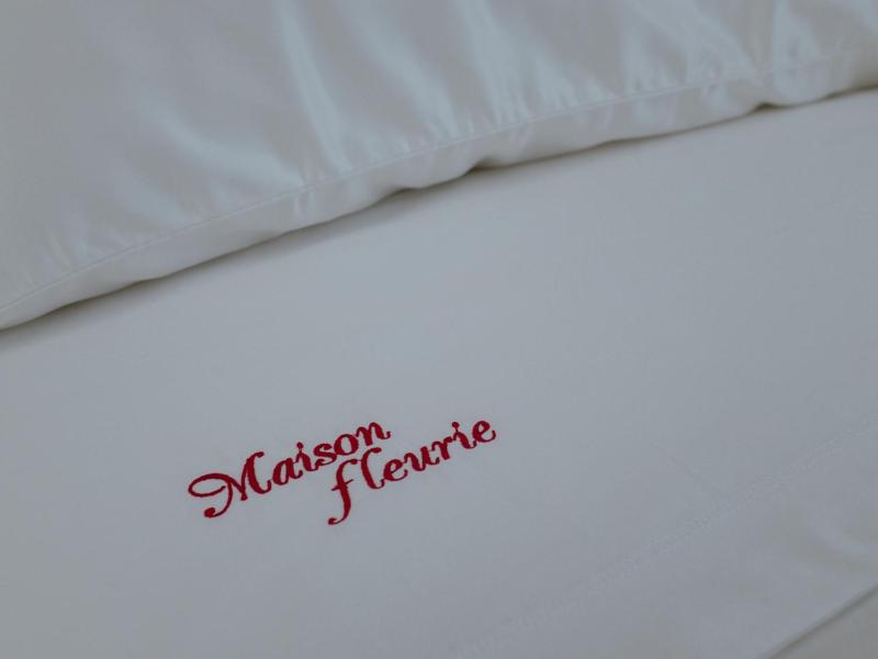 Standard Double Room image 3